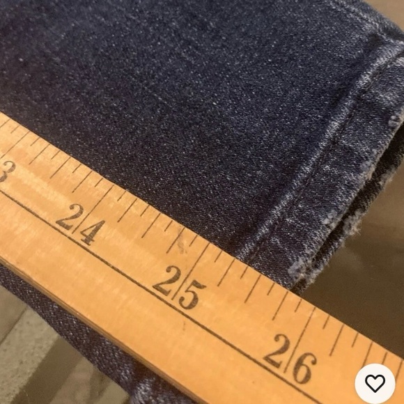 Good American Jeans Women’s Blue 2/26 Good Legs Crop - Picture 7 of 8